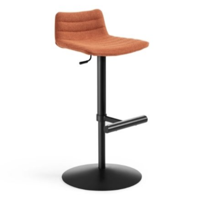 Chaise en métal Cover S M_M TS recouverte de tissu ou de cuir par Midj