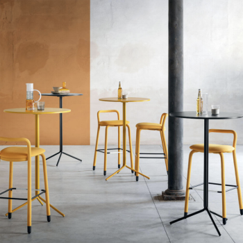 Tabouret Pippi H R_TS en métal recouvert de tissu par Midj