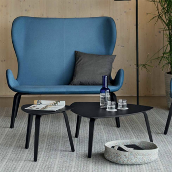 Table Clessidra avec piètement en métal ou recouverte de bois par Midj