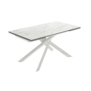 Table croisée de pierres