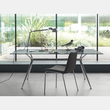Table fixe de Midj Brioso