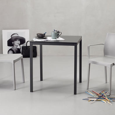 Table Ercole 170x100 en technopolymère Scab Design