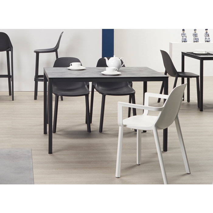 Table Ercole 170x100 en technopolymère Scab Design