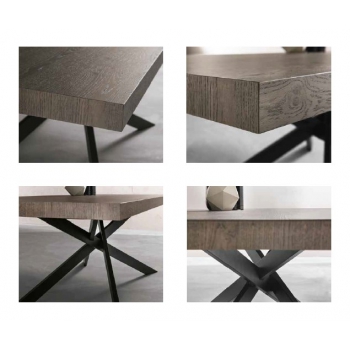 Dave table moderne avec plateau en bois et structure en métal avec tubes croisés à section rectangulaire