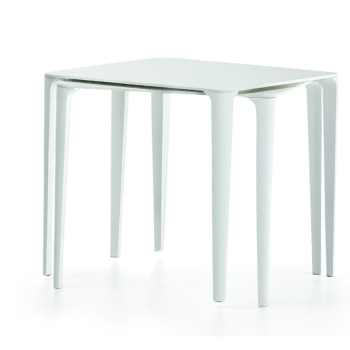 Table Nenè avec structure en métal carrée, rectangulaire, ronde et triangulaire par Midj